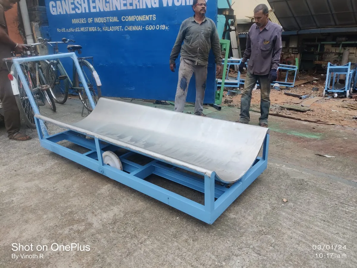 Rubber placing trolley